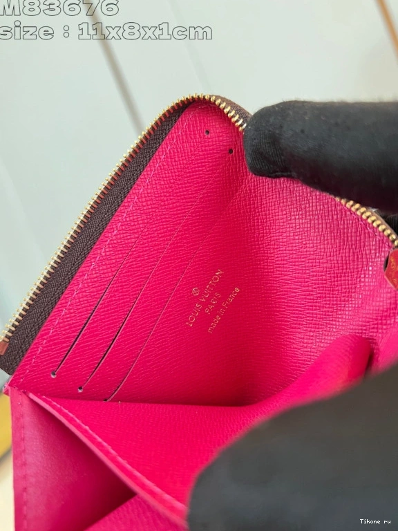 Cheap Wallet-11*8.5*1.5CM Noa Compact Louis Vuitton 0710